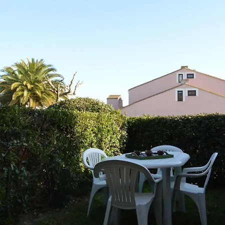 T2 Avec Piscine, Proche Plage, Terrasse Et Parking Prive A Saint-cyprien - Fr-1-225d-14 *