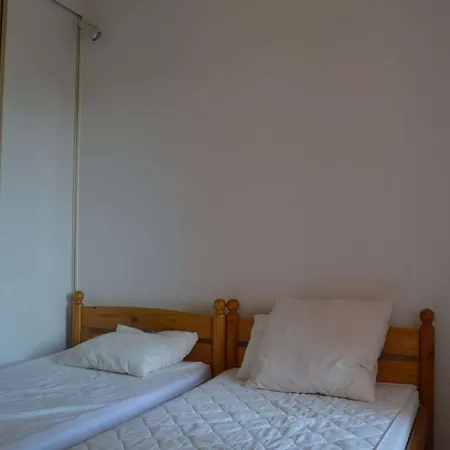 T2 Avec Piscine, Proche Plage, Terrasse Et Parking Prive A Saint-cyprien - Fr-1-225d-14 Saint-Cyprien (Pyrenees-Orientales)