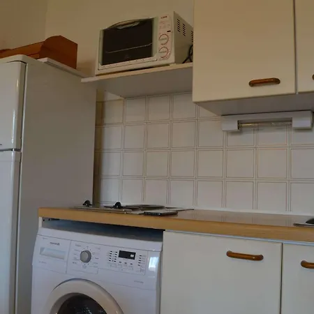 T2 Avec Piscine, Proche Plage, Terrasse Et Parking Prive A Saint-cyprien - Fr-1-225d-14 Apartment *