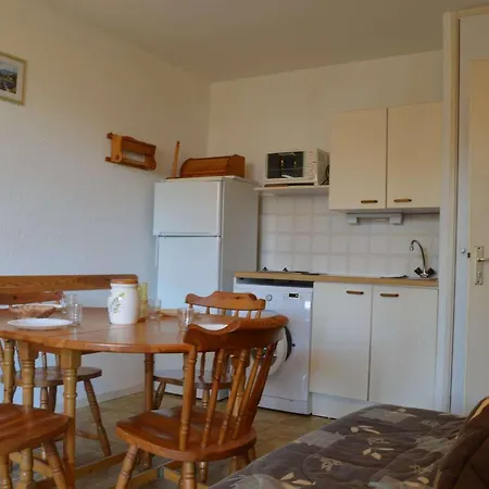 Apartment T2 Avec Piscine, Proche Plage, Terrasse Et Parking Prive A Saint-cyprien - Fr-1-225d-14 Saint-Cyprien (Pyrenees-Orientales)