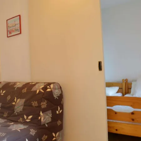 T2 Avec Piscine, Proche Plage, Terrasse Et Parking Prive A Saint-cyprien - Fr-1-225d-14 Apartment *